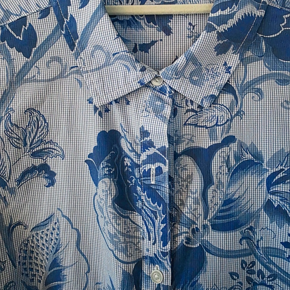 J Mclaughlin Blouse - image 3